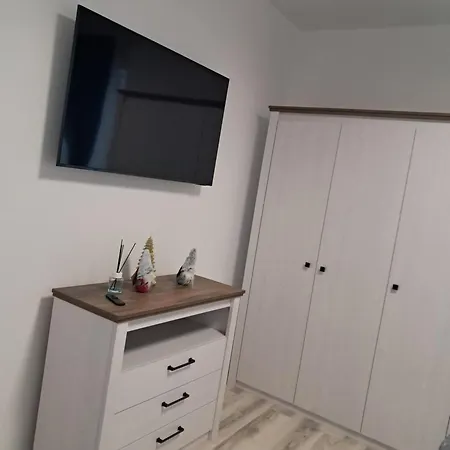 Lumihome Апартамент Крайова